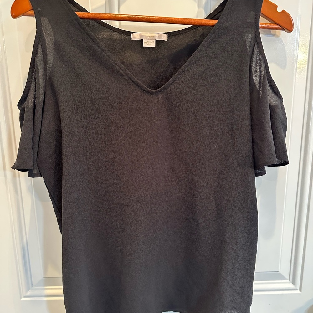 Women's Black Cold Shoulder Top
